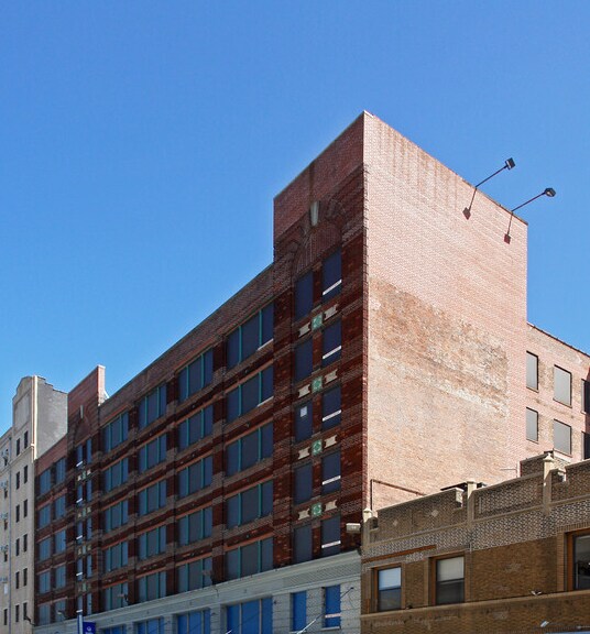 531-539 W 21st St, New York, NY à louer Photo du bâtiment- Image 1 de 2