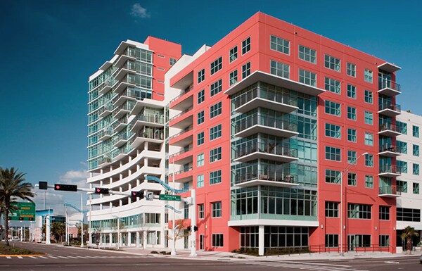 1120 E Kennedy Blvd, Tampa, FL à vendre - Photo du bâtiment - Image 3 de 25