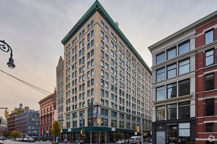 14 E 4th St, New York, NY for lease - Primary Photo - Image 1 of 76