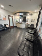 4407 Menchaca Rd, Austin, TX à louer Hall d’entrée- Image 2 de 2