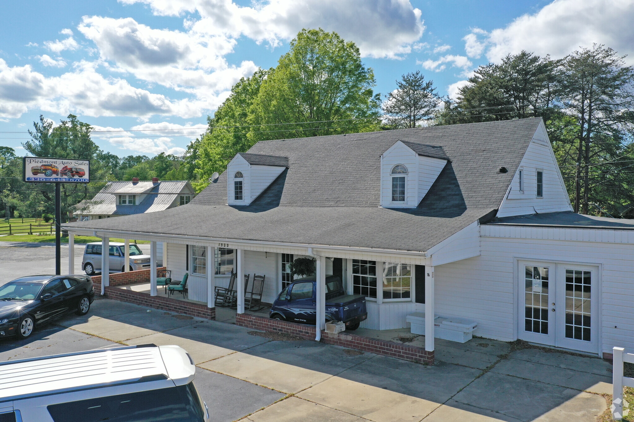 7909-7911 NC Highway 68 N, Stokesdale, NC for lease Building Photo- Image 1 of 17