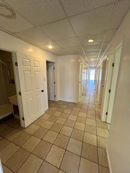 203 S Main St, Andrews, TX for sale - Building Photo - Image 2 of 23