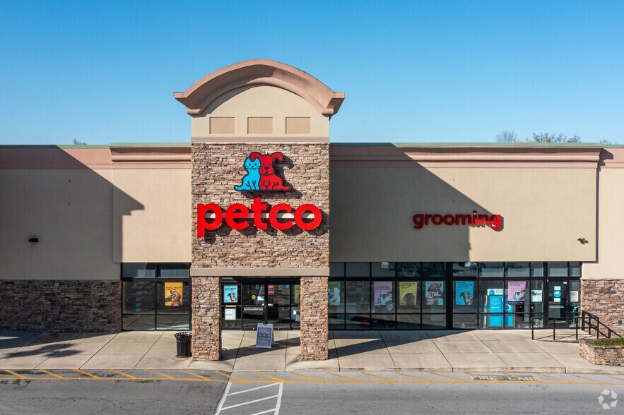 419 Paul Huff Pky, Cleveland, TN à louer - Photo du bâtiment - Image 3 de 18