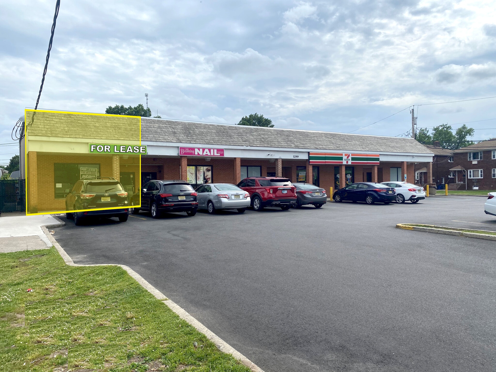 1299 Roosevelt Ave, Carteret, NJ for lease Building Photo- Image 1 of 7