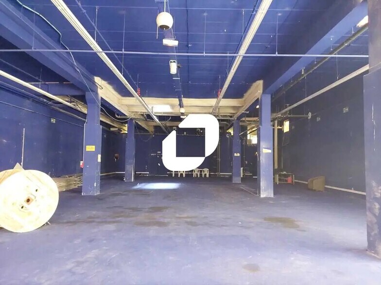 Retail in Vélizy-Villacoublay for lease - Building Photo - Image 2 of 4