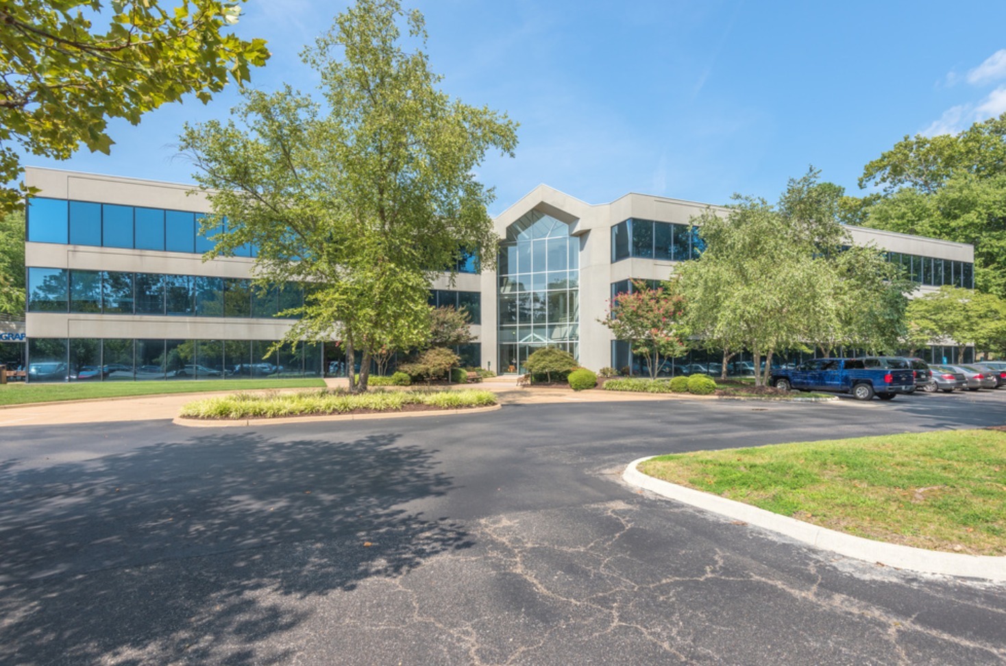 22 Enterprise Pky, Hampton, VA for lease Building Photo- Image 1 of 13