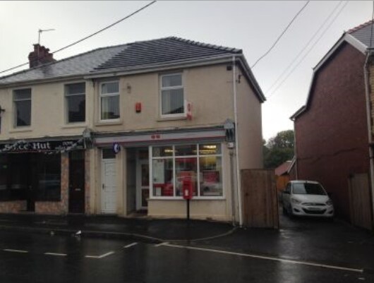 26 Heol Llanelli, Kidwelly à vendre - Photo du bâtiment - Image 2 de 9