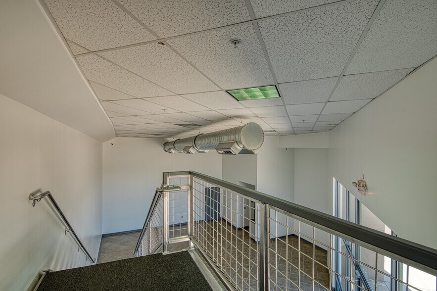 2810 Karsten Ct SE, Albuquerque, NM à louer - Photo du bâtiment - Image 3 de 22