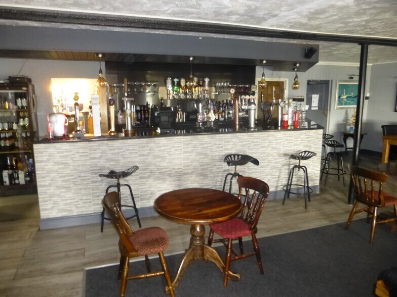 15 Pyramid Close, Trewoon for sale - Interior Photo - Image 3 of 6