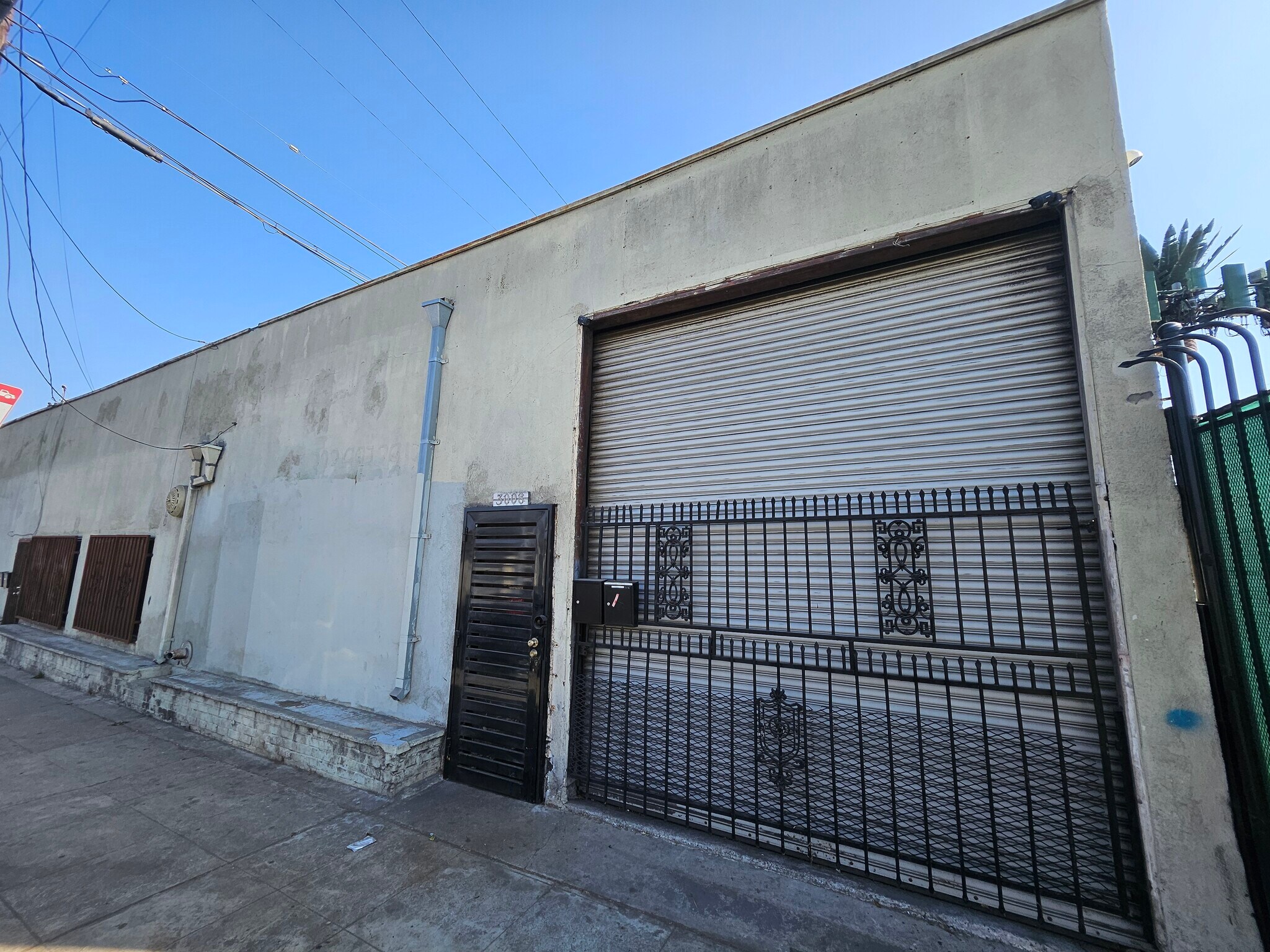 3008 W Hyde Park Blvd, Los Angeles, CA à louer Photo principale- Image 1 de 9