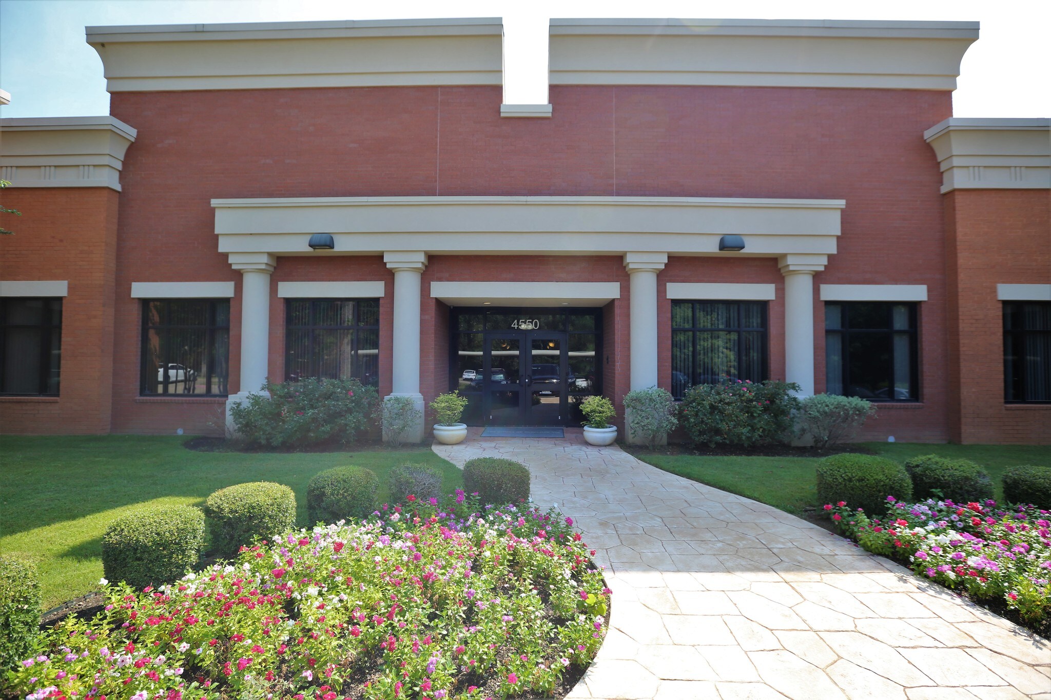 4550 State Highway 360, Grapevine, TX à louer Photo du bâtiment- Image 1 de 13