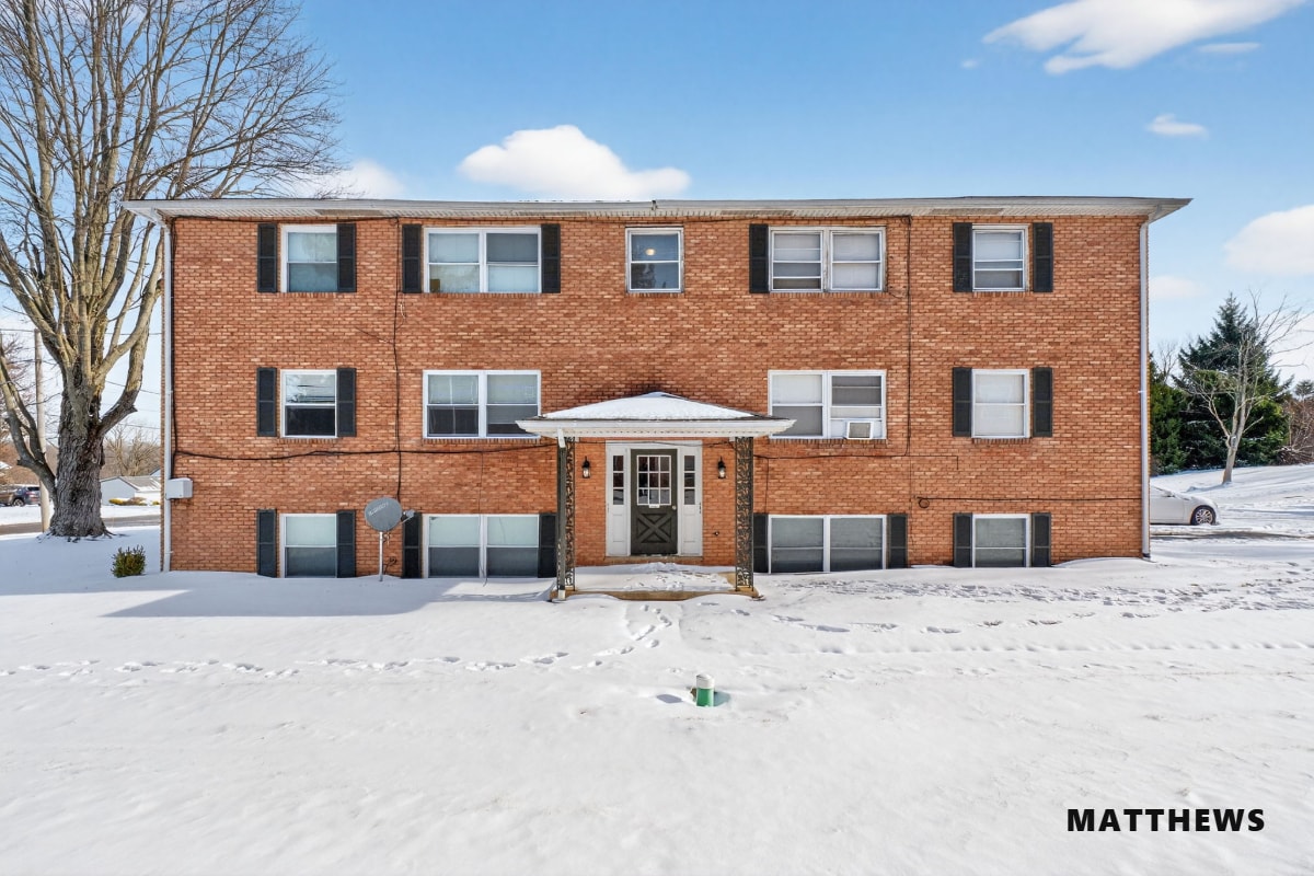 Mansfield Multifamily Portfolio portfolio of 3 properties for sale on LoopNet.ca Primary Photo- Image 1 of 7