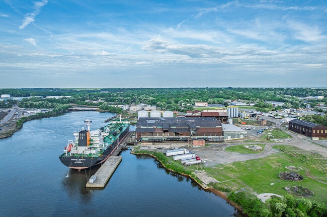 Plus de détails pour 5501 Pennington Ave, Baltimore, MD - Terrain à vendre