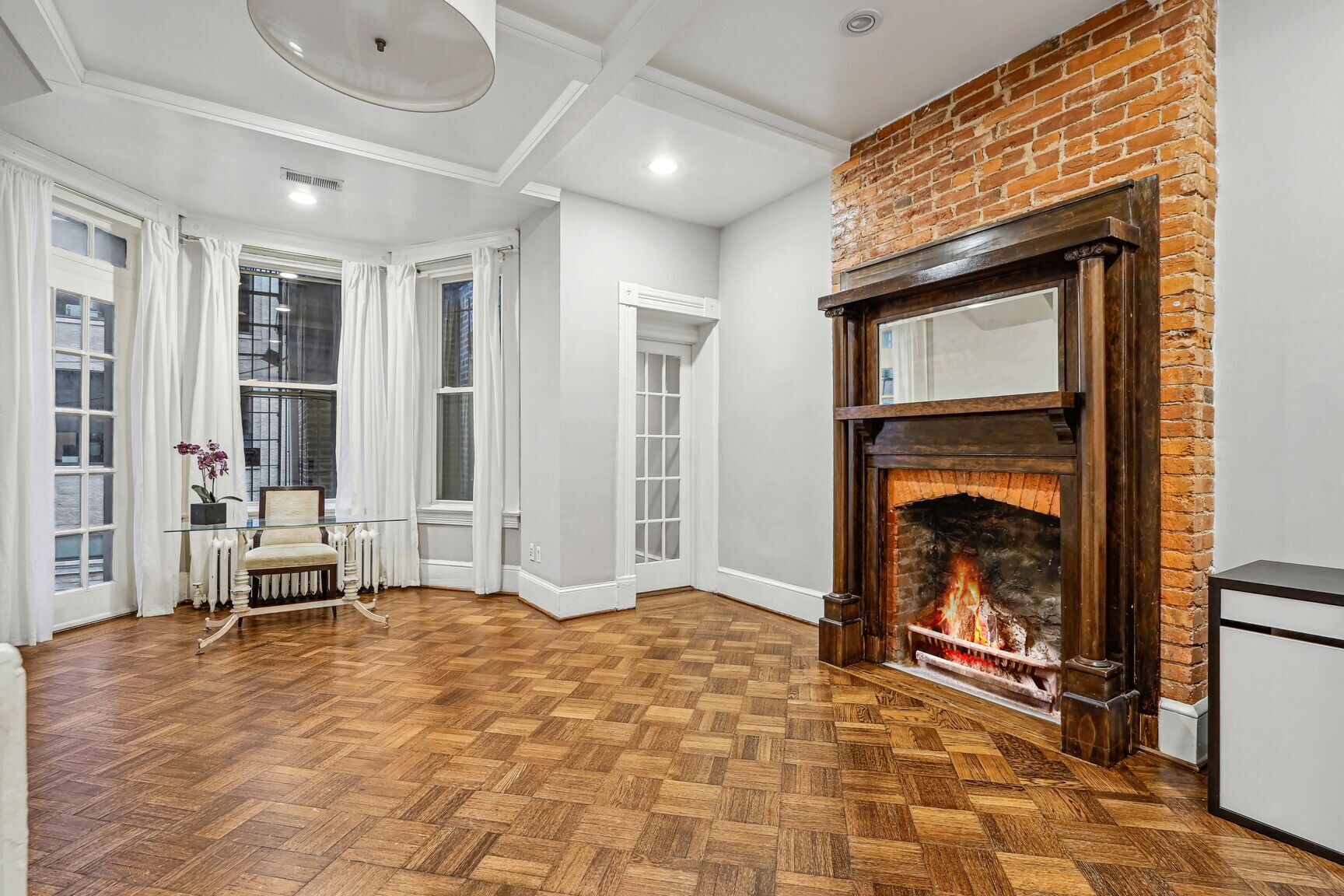 1712 N St NW, Washington, DC for lease Interior Photo- Image 1 of 7