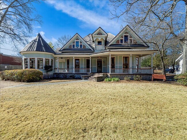 Plus de détails pour 2057 Grayson Hwy, Grayson, GA - Commerce de détail à vendre