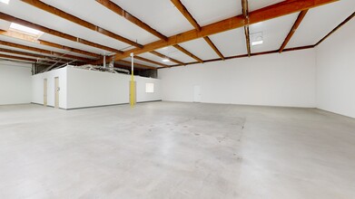 14944 Shoemaker Ave, Santa Fe Springs, CA à louer Numérisation 3D de Matterport- Image 1 de 9