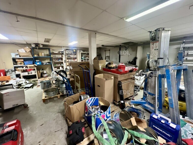 Office in Romainville for sale - Interior Photo - Image 2 of 15