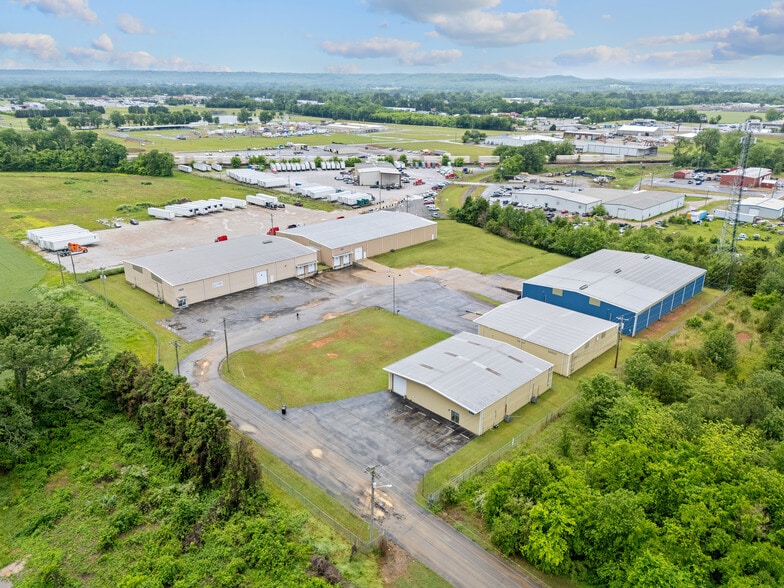 Shoals Spur Commerce Park portfolio of 5 properties for sale on LoopNet.ca - Building Photo - Image 1 of 2