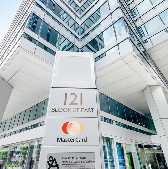 121 Bloor St E, Toronto, ON for lease - Building Photo - Image 3 of 5
