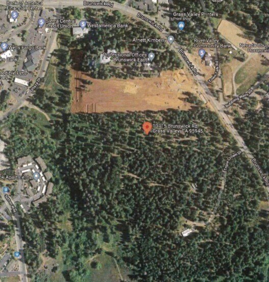 10715 Brunswick Rd, Grass Valley, CA à vendre - Photo du bâtiment - Image 2 de 6