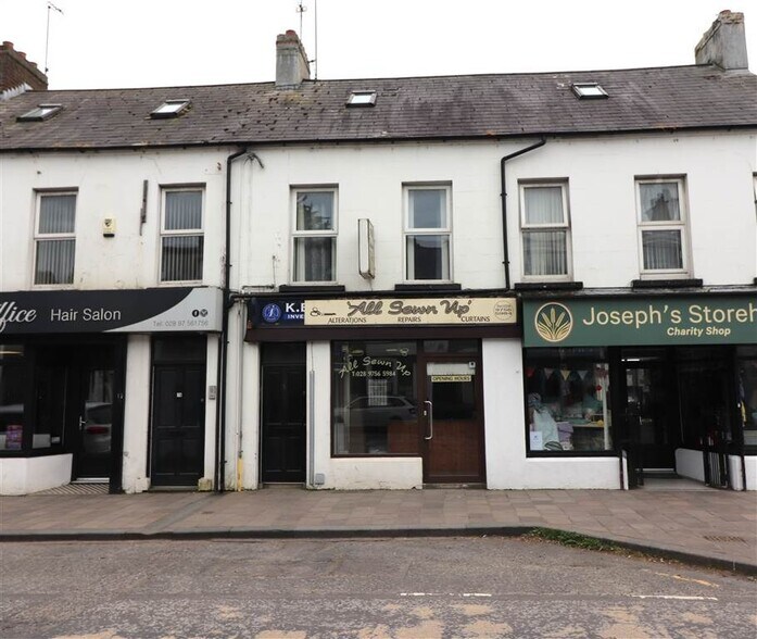 5 Main St, Ballynahinch à louer - Photo principale - Image 1 de 1