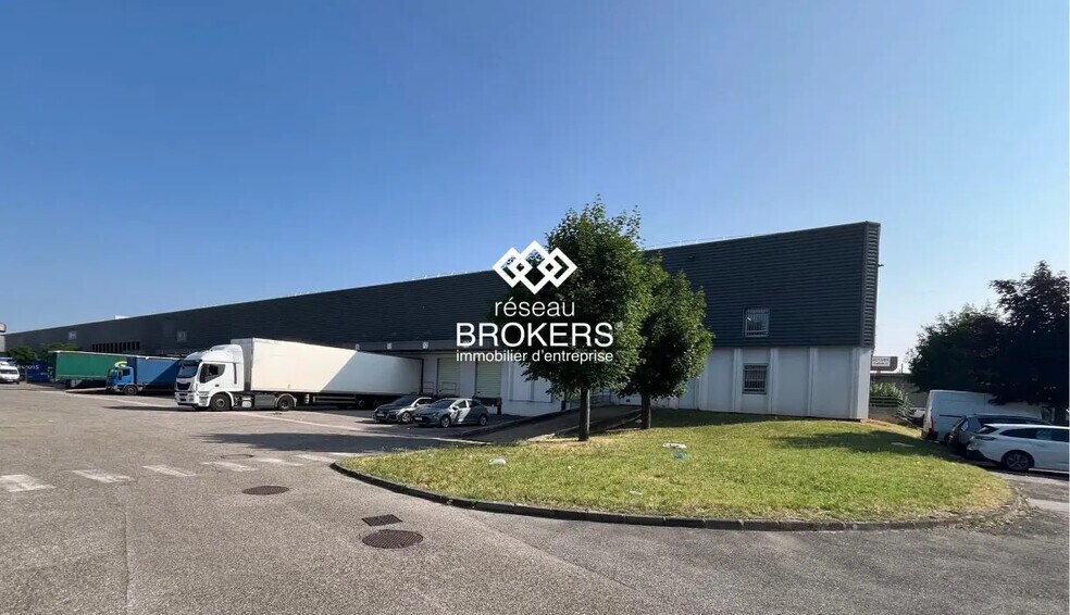 Industriel dans Vénissieux à louer - Photo du bâtiment - Image 1 de 1