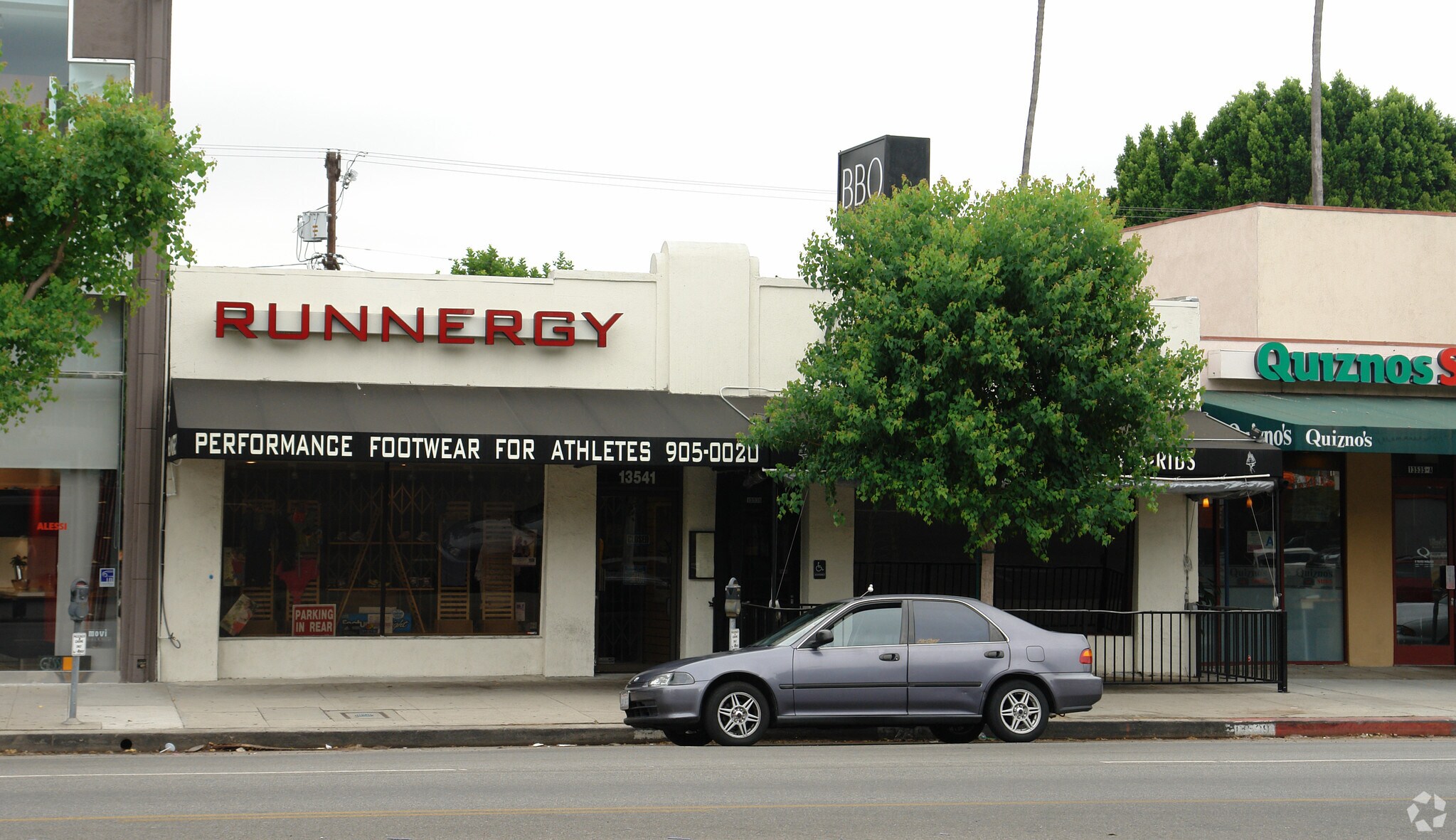 13539 Ventura Blvd, Sherman Oaks, CA à louer Photo principale- Image 1 de 4