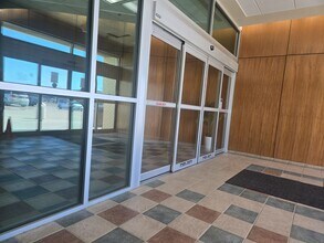 1002 Texas Blvd, Texarkana, TX for lease Interior Photo- Image 1 of 3