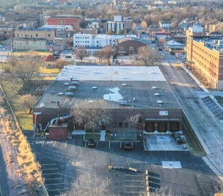 More details for 436 E Locust St, Dekalb, IL - Industrial for Sale