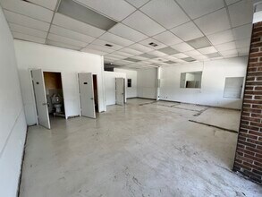 4409 Saint Stephens Rd, Eight Mile, AL for lease Interior Photo- Image 2 of 3