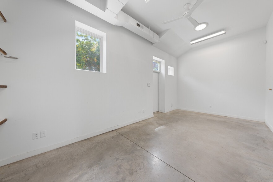 1004-1006 Morning Glory Ave, Durham, NC for sale - Building Photo - Image 2 of 6