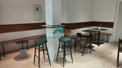 Retail in Madrid, Madrid for lease Interior Photo- Image 2 of 4