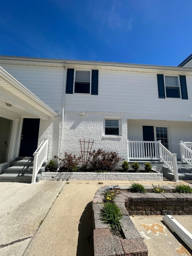6109 Atlantic Ave, Wildwood, NJ 08260 - Unit 100 - - Interior Photo - Image 1 of 31