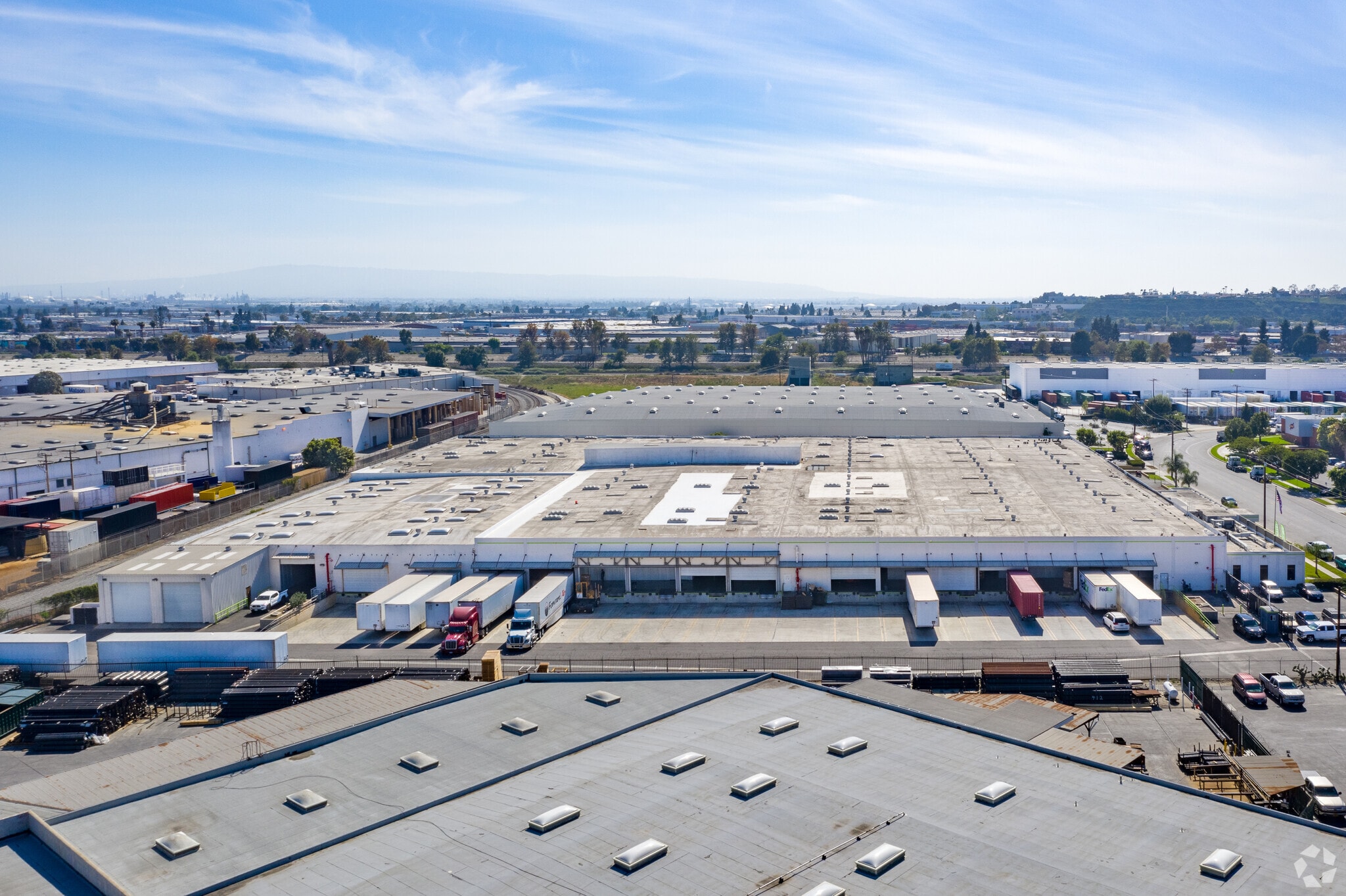 19201 S Reyes Ave, East Rancho Dominguez, CA for lease Primary Photo- Image 1 of 13