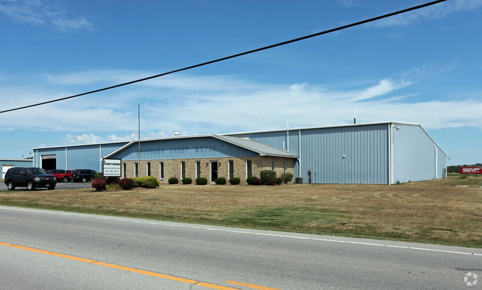 2650 Hayes Ave, Fremont, OH for sale - Primary Photo - Image 1 of 1