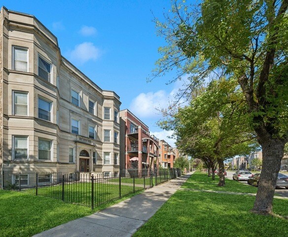 5410 S Indiana Ave, Chicago, IL à vendre Photo du bâtiment- Image 1 de 14
