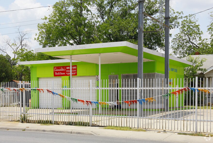 829 N New Braunfels Ave, San Antonio, TX à vendre - Photo du bâtiment - Image 2 de 49