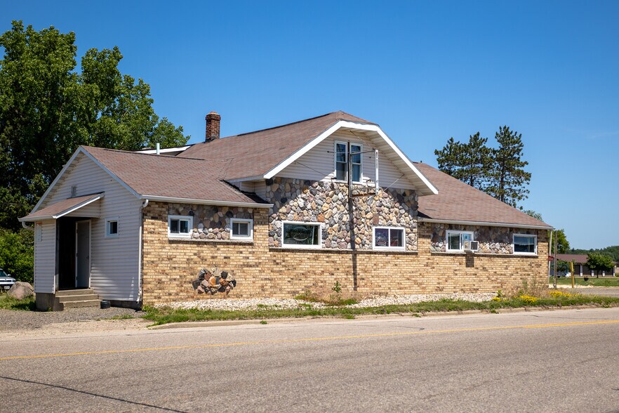 6804 State Highway 66, Custer, WI à vendre - Photo du bâtiment - Image 2 de 11