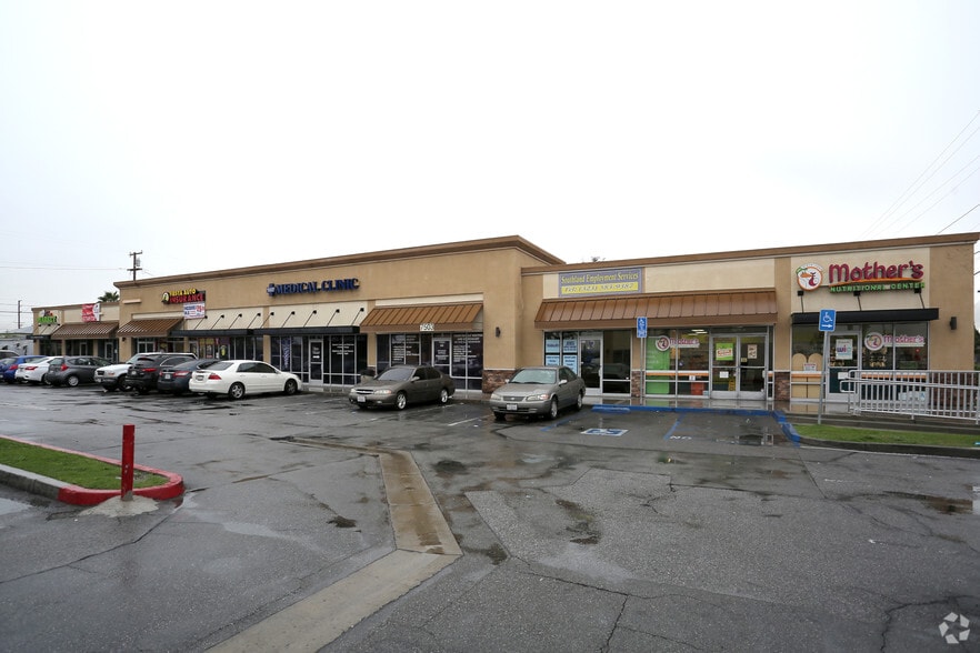 7501 Atlantic Ave, Cudahy, CA à louer - Photo du bâtiment - Image 1 de 4