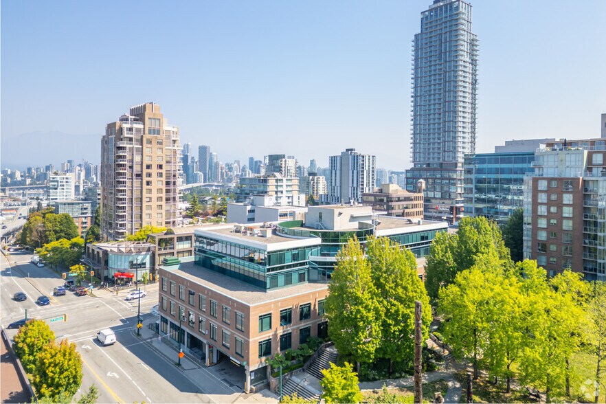 1580-1598 W Broadway, Vancouver, BC for lease - Building Photo - Image 3 of 3
