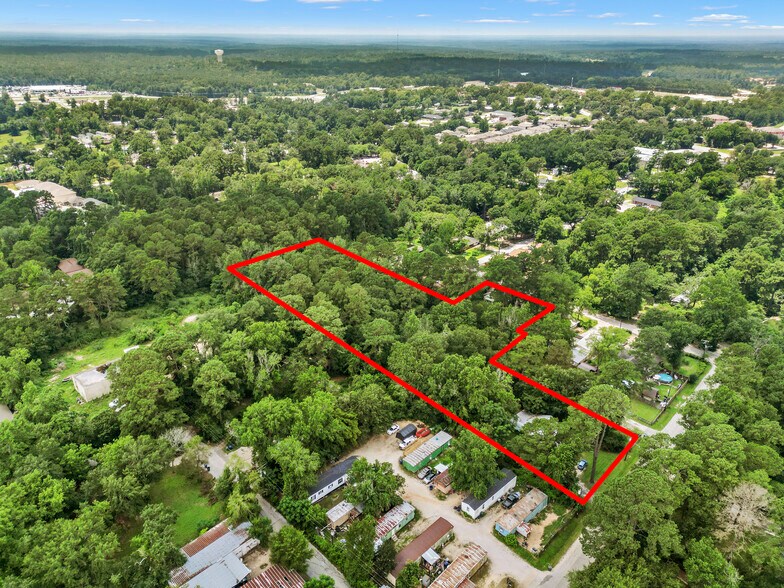 531 & 687 Cline St, Huntsville, TX à vendre - Photo du bâtiment - Image 3 de 17