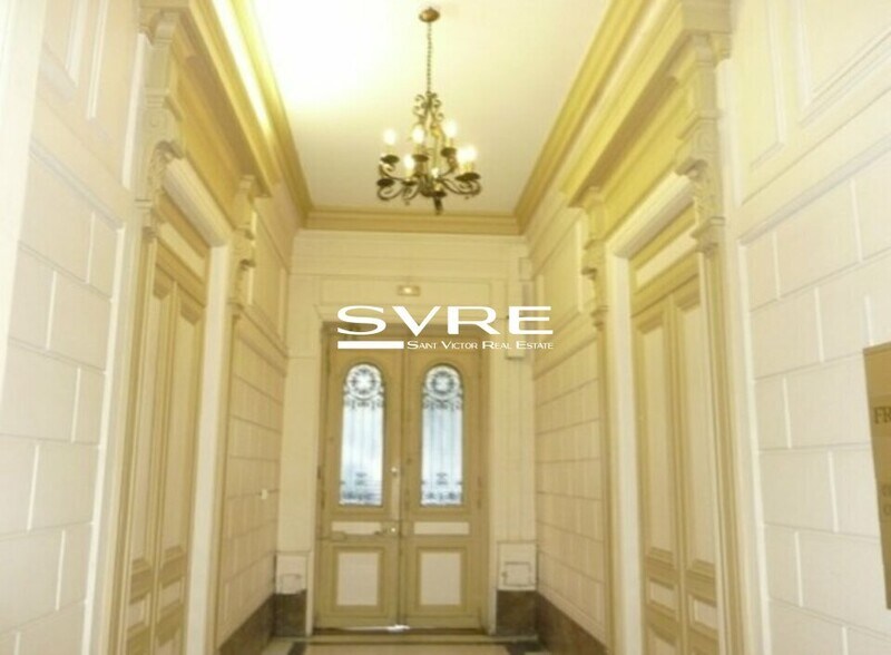 Office in Marseille for lease - Interior Photo - Image 3 of 10