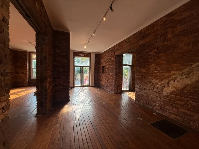 509 3rd Ave S, Nashville, TN for lease - Interior Photo - Image 2 of 9