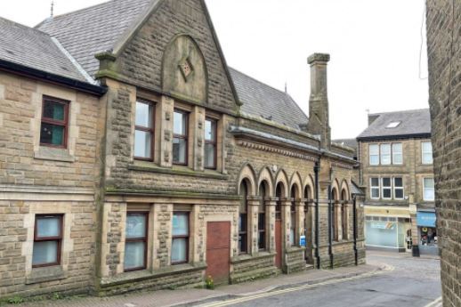 16 Deardengate, Haslingden for sale - Building Photo - Image 2 of 5