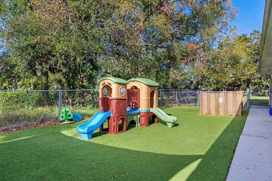 19660 S Tamiami Trl, Fort Myers, FL for sale - Building Photo - Image 3 of 12