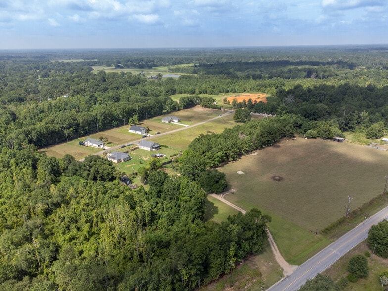 Charles Davis, Amite, LA for sale - Building Photo - Image 2 of 12