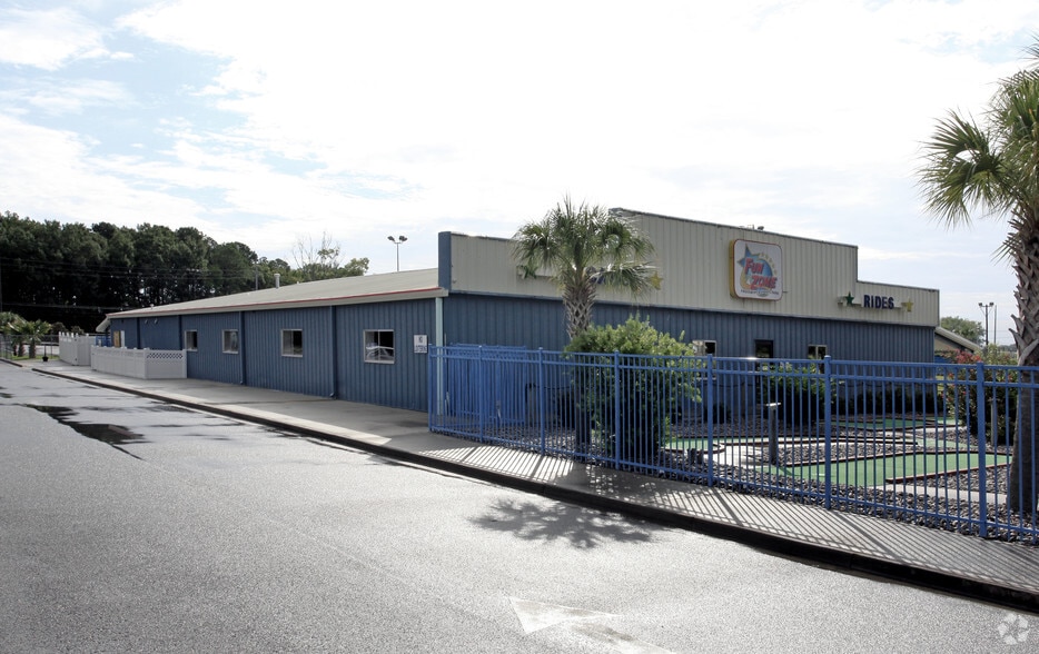 1040 E Us-80 Hwy, Savannah, GA for sale - Building Photo - Image 2 of 6