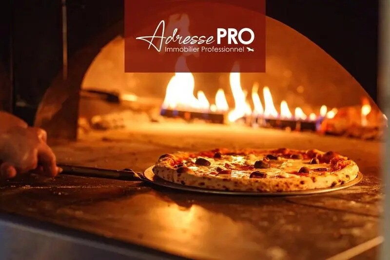 Retail in Toulouse for lease Building Photo- Image 1 of 2