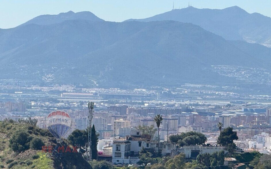 Land in Málaga, Málaga for sale - Building Photo - Image 3 of 28