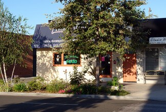 Plus de détails pour 117 Main St, El Segundo, CA - Commerce de détail à louer